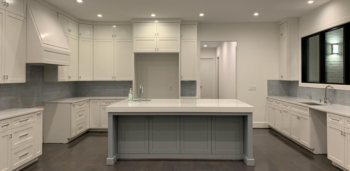 Modern or Classic we have the right cabinet that fits your needs and taste!